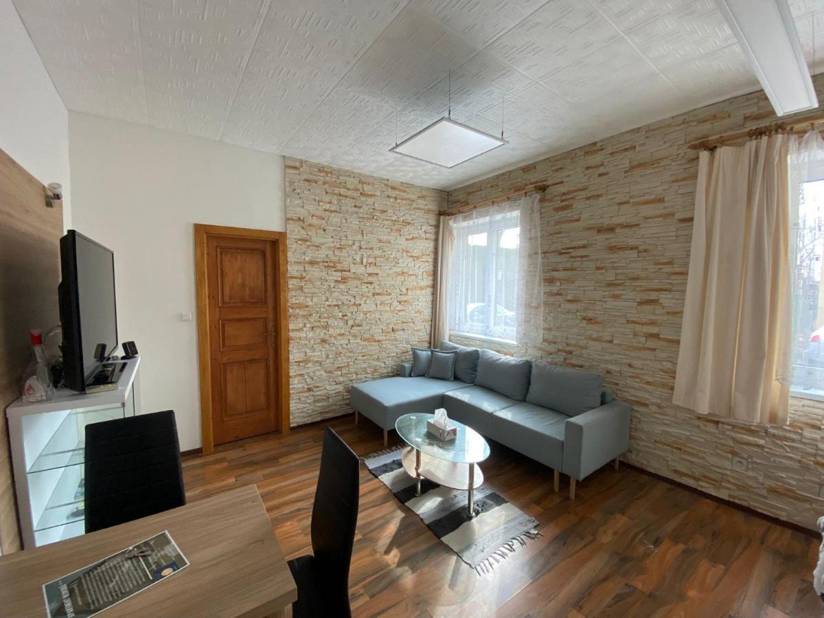 Apartment Hlinska Τσέσκε Μπουντεγιόβιτσε Εξωτερικό φωτογραφία